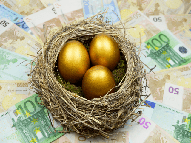 How can expats can get their ‘nest-egg’ savings working harder despite low-interest rates