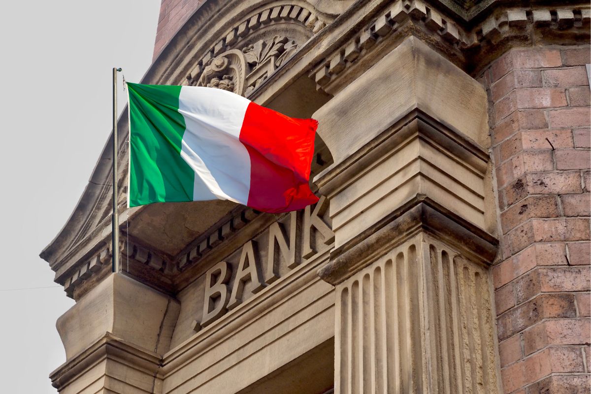 Have you got an old Italian bank account?