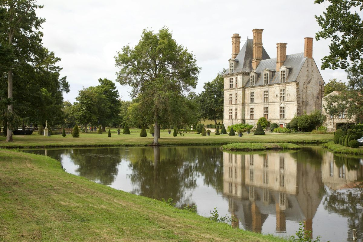 Tax considerations for Chateau owners in France